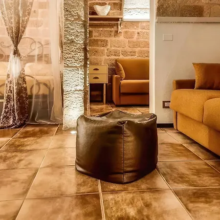 Gold White Exclusive House Guest house 4*