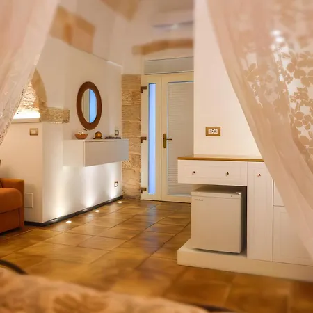Gold White Exclusive House