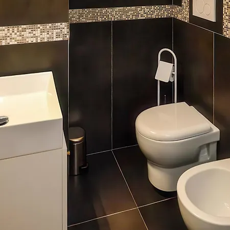 Gold White Exclusive House Гостевой дом Полиньяно-а-Маре